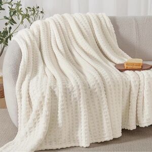 David's Home Ultra Soft Fleece Blanket Twin Size for Bed/Couch